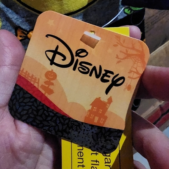 NWT 2 Piece Disney Vampire Mickey Mouse Pajama Glow In The Dark Halloween 4T New - Picture 6 of 6